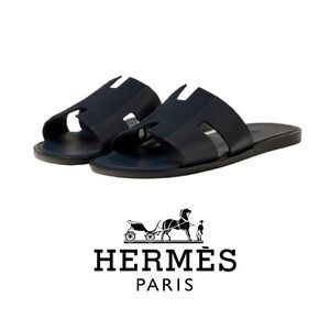 Hermes Izmir Sandal In Calfskin & Technical
Canvas w/ Iconic H Cut-Out - Marine